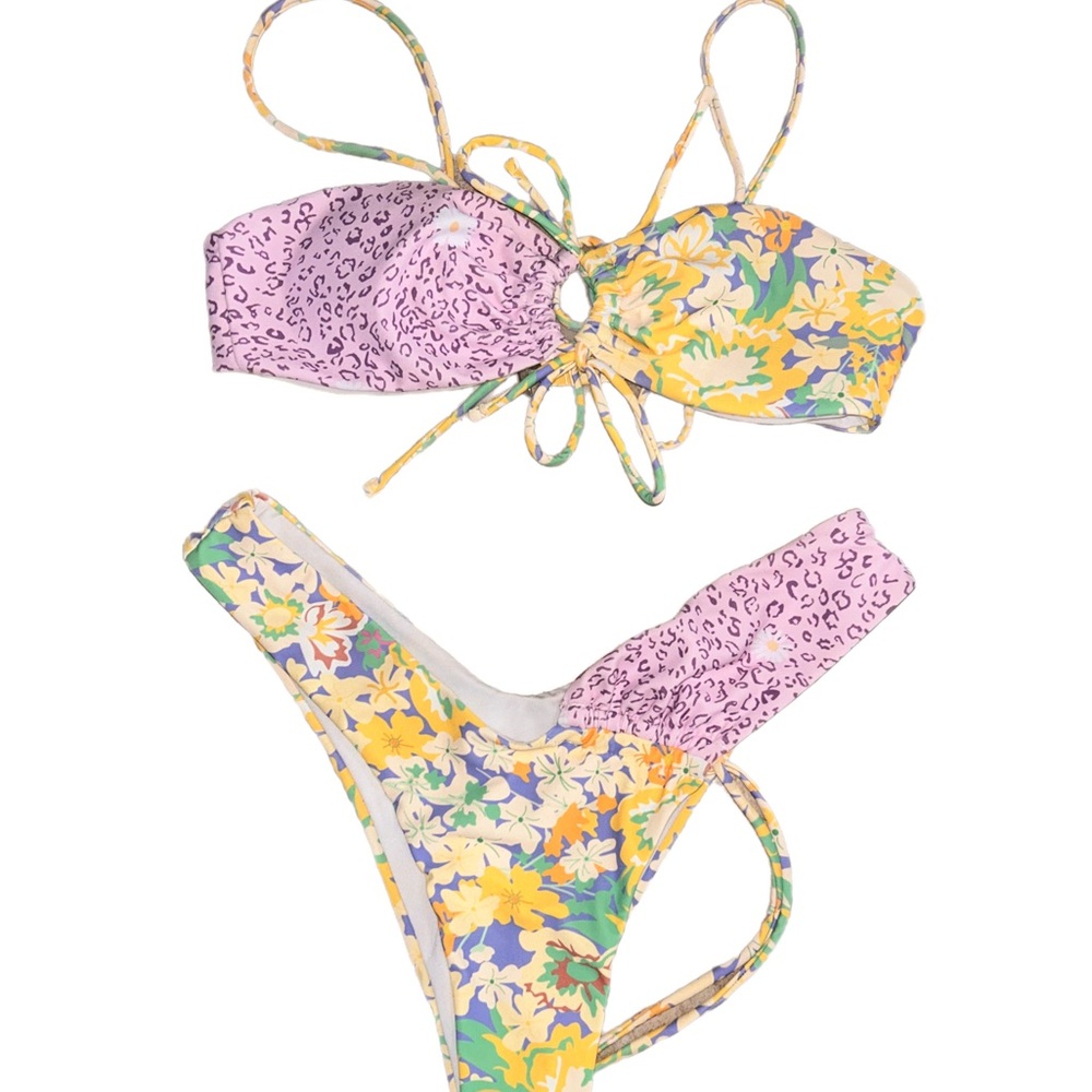 Multicolored bikini💜